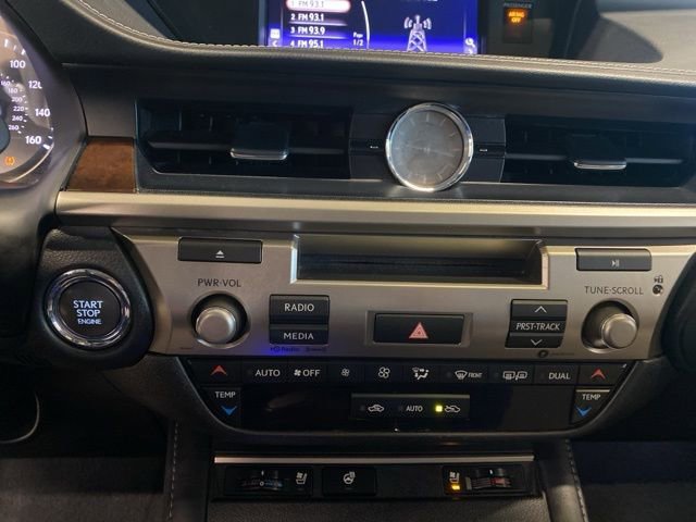 2018 Lexus ES 350 - Photo 20