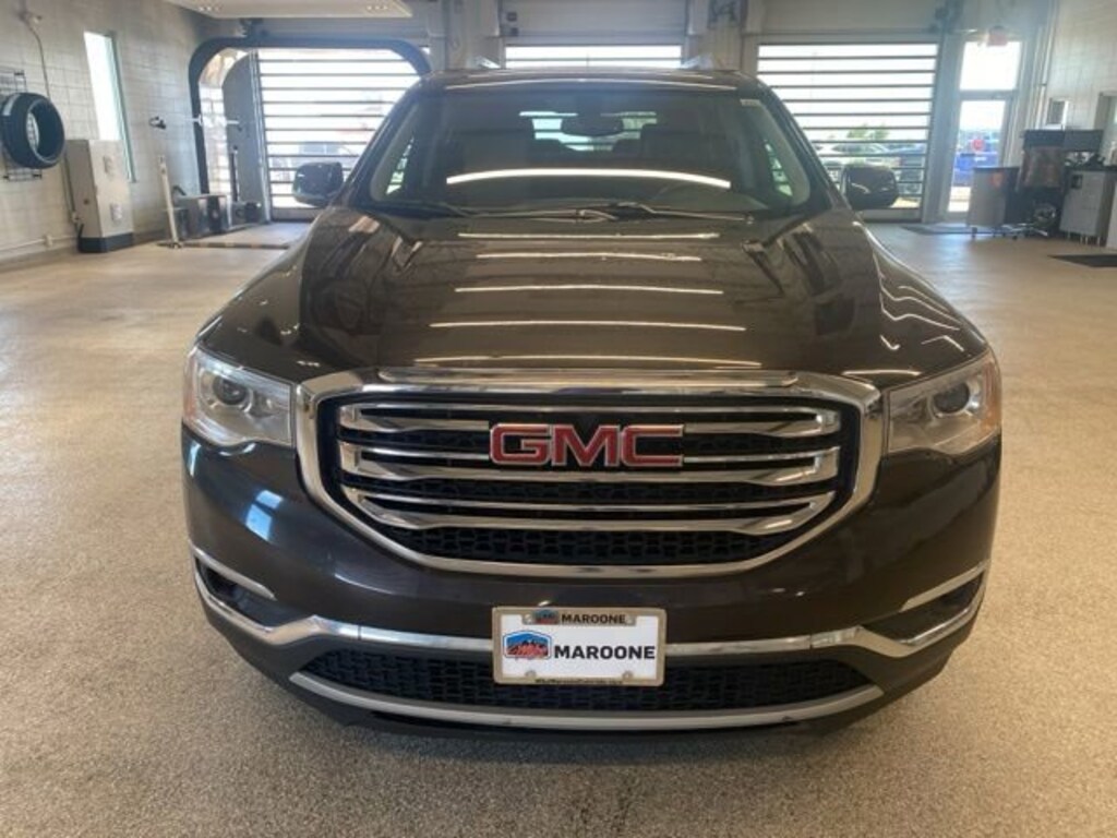 Used 2019 GMC Acadia SLT-1 SUV