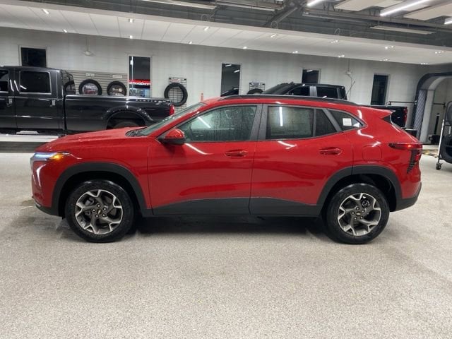 2026 Chevrolet Trax LT - Photo 9