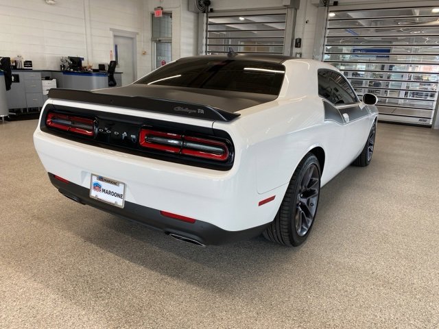 2023 Dodge Challenger R/T photo 3