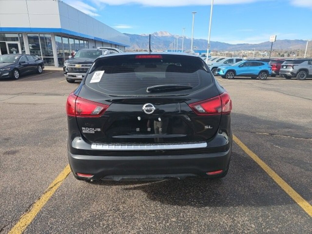 Used 2018 Nissan Rogue Sport SL SUV