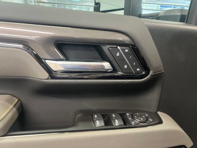 2026 Chevrolet Silverado 2500 HD ZR2 - Photo 25