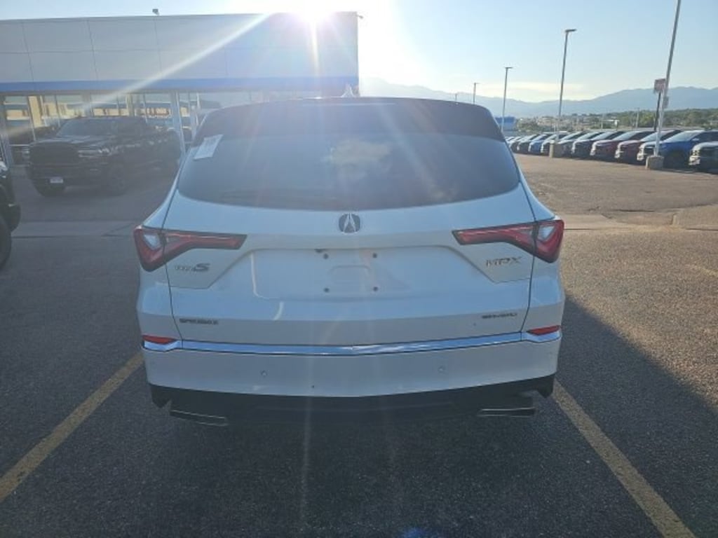 Used 2022 Acura MDX SH-AWD with Technology Package SUV