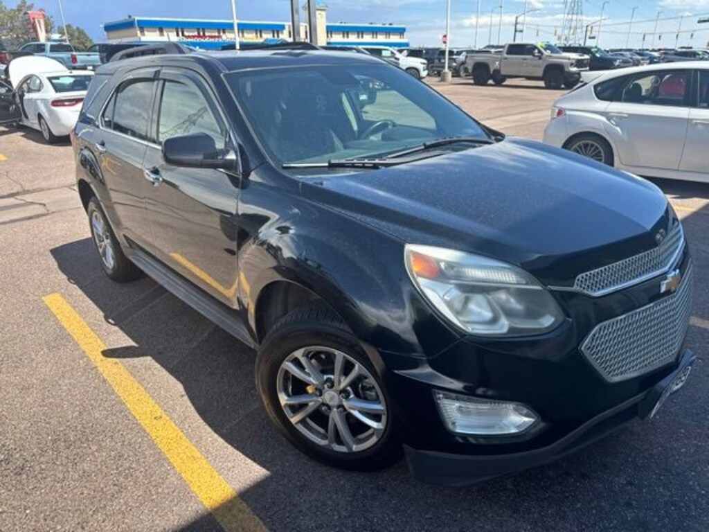 Used 2017 Chevrolet Equinox LT SUV