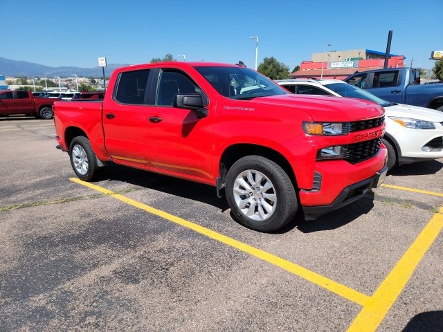 2020 Chevrolet Silverado 1500 Custom photo 2