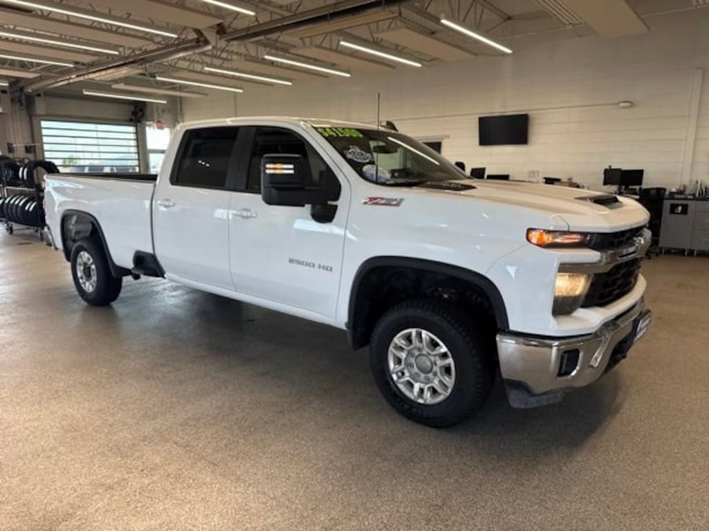 Used 2024 Chevrolet Silverado 2500 HD LT Truck Crew Cab