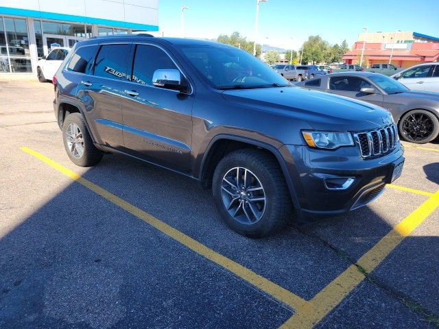 2017 Jeep Grand Cherokee Limited photo 3