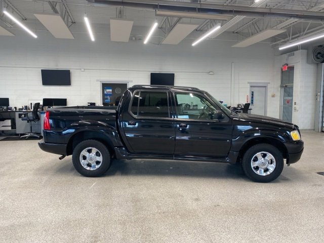 2005 Ford Explorer Sport Trac XLT photo 4
