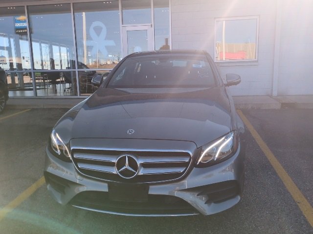 2019 Mercedes Benz E 300 4MATIC Sedan photo 2