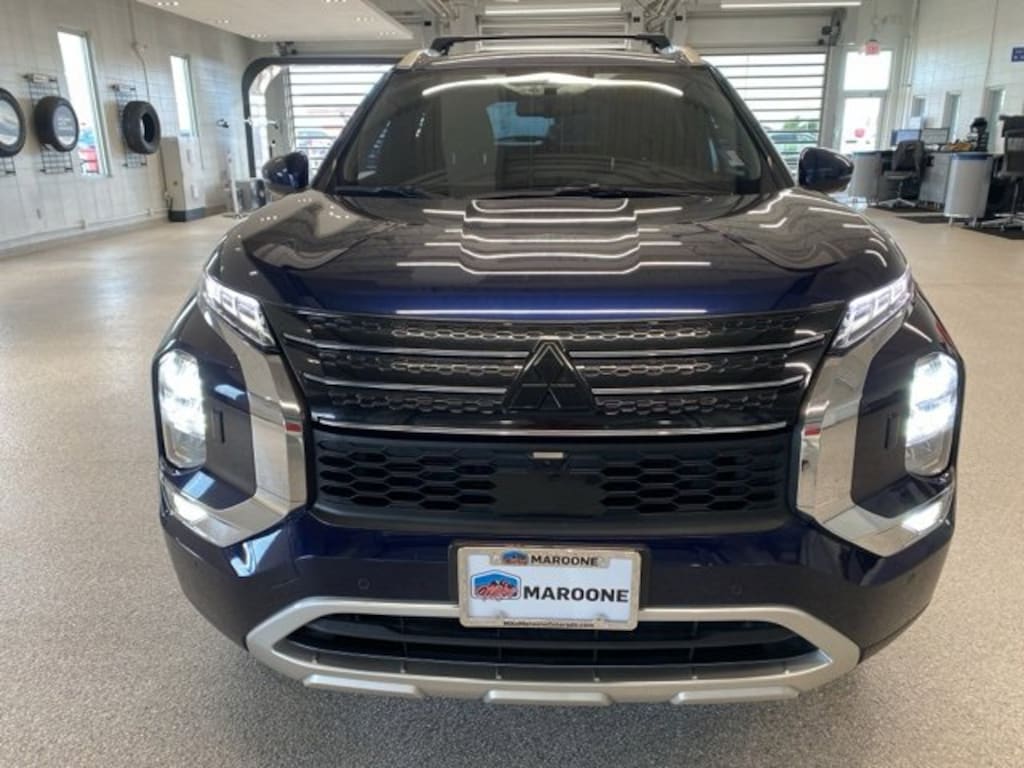 Used 2024 Mitsubishi Outlander SE SUV