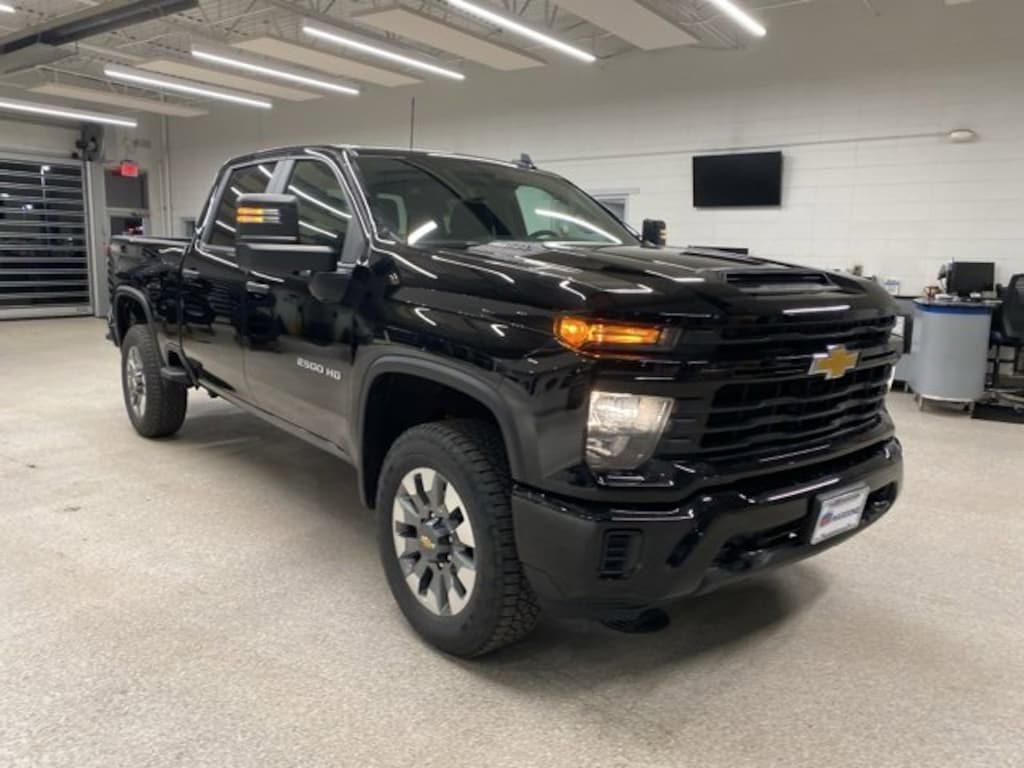 New 2026 Chevrolet Silverado 2500 HD Custom Truck