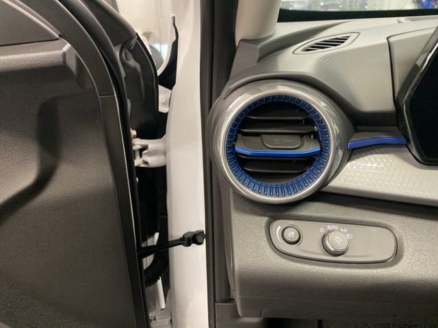 2026 Chevrolet Trax LT - Photo 11