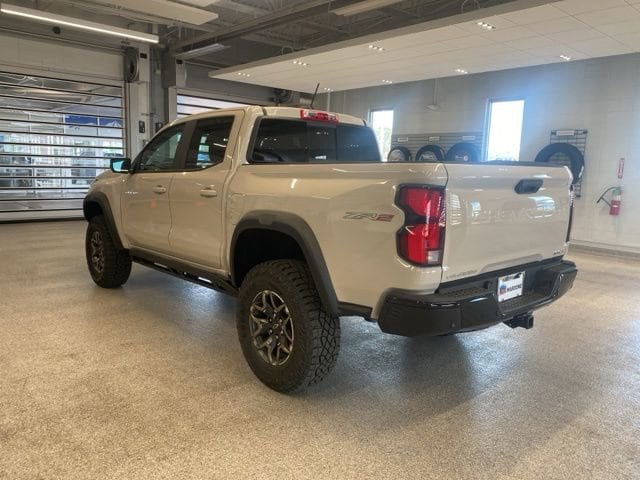 2026 Chevrolet Colorado ZR2 - Photo 8