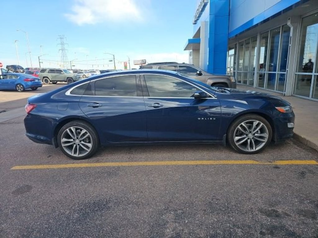 Used 2021 Chevrolet Malibu Premier Sedan