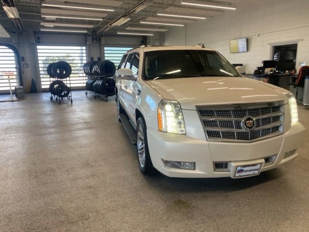 Used 2013 CADILLAC Escalade ESV Platinum Edition SUV