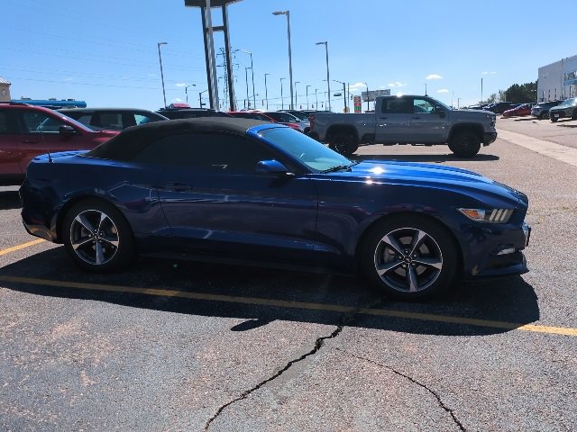 2015 Ford Mustang V6 Convertible photo 3