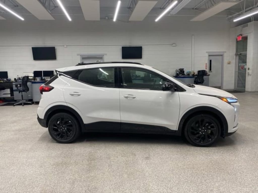 New 2027 Chevrolet Bolt RS SUV