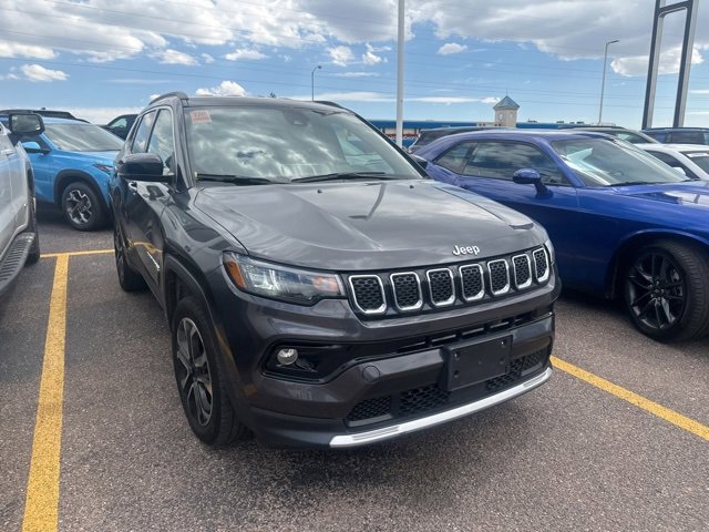 2024 Jeep Compass Limited photo 2
