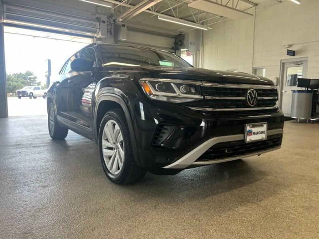 Used 2023 Volkswagen Atlas Cross Sport 3.6L V6 SE w/Technology SUV