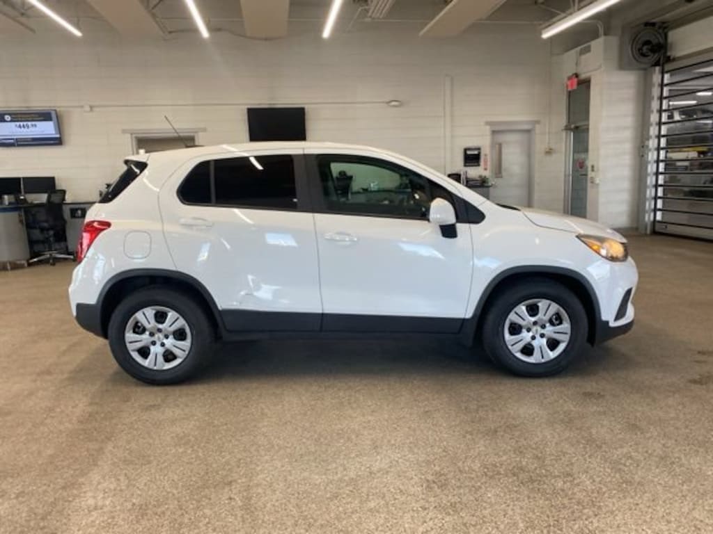 Used 2018 Chevrolet Trax LS SUV