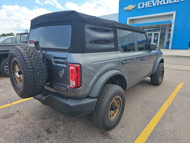 2022 Ford Bronco Base photo 4