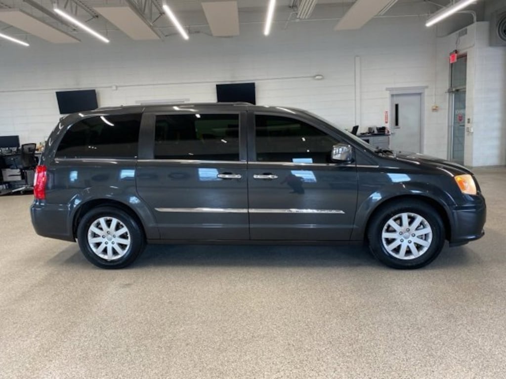 Used 2012 Chrysler Town & Country Touring-L Van LWB Passenger Van