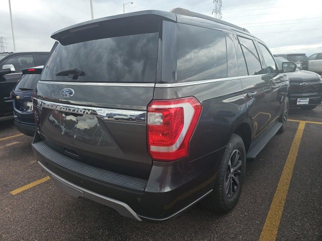 2021 Ford Expedition XLT photo 3