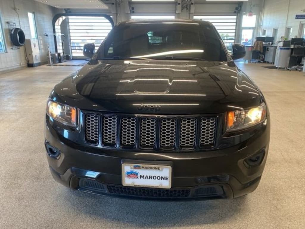Used 2015 Jeep Grand Cherokee Laredo 4x4 SUV