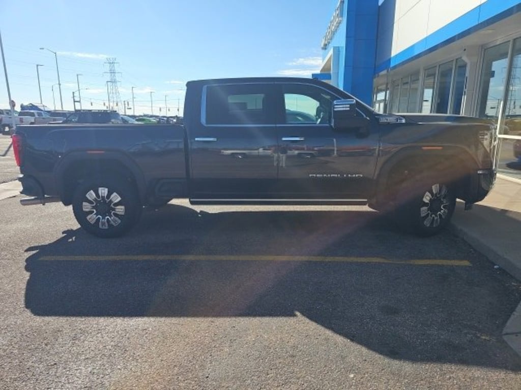 Used 2024 GMC Sierra 2500 HD Denali Truck Crew Cab