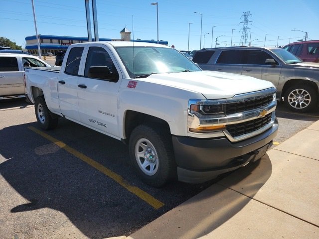 2019 Chevrolet Silverado 1500 photo 3