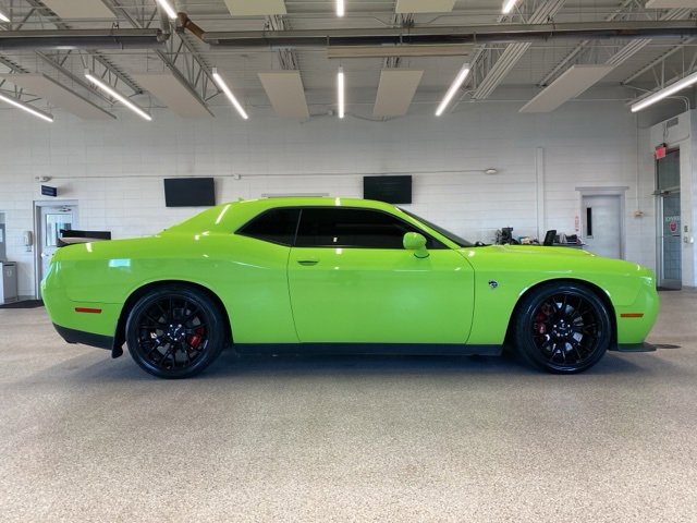 2015 Dodge Challenger SRT8 Hellcat photo 4