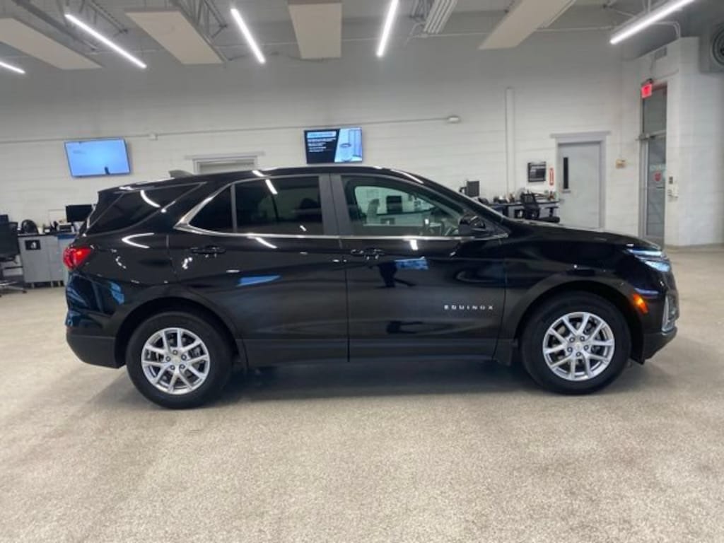 Used 2024 Chevrolet Equinox LT w/2FL SUV
