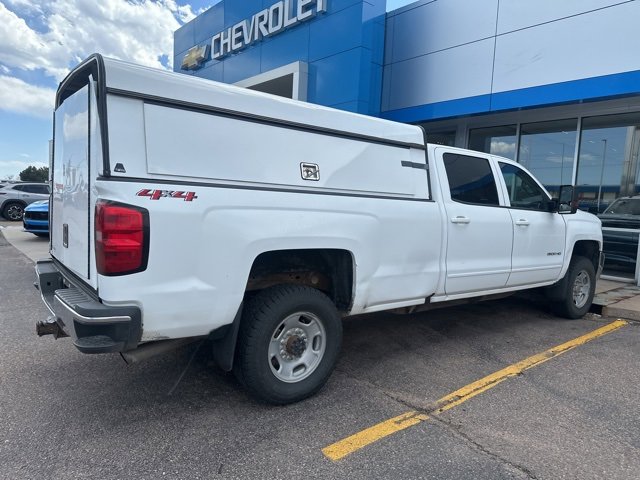 2018 Chevrolet Silverado 2500HD LT photo 4