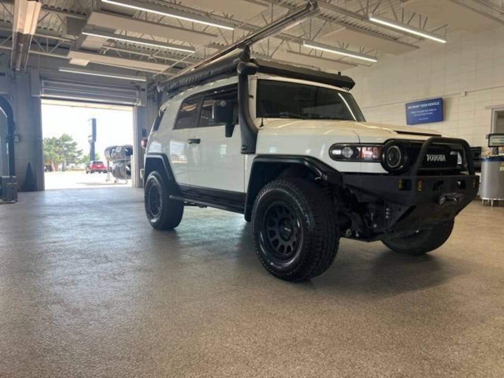 Used 2012 Toyota FJ Cruiser Base SUV