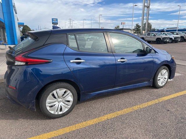 2022 Nissan Leaf S photo 4