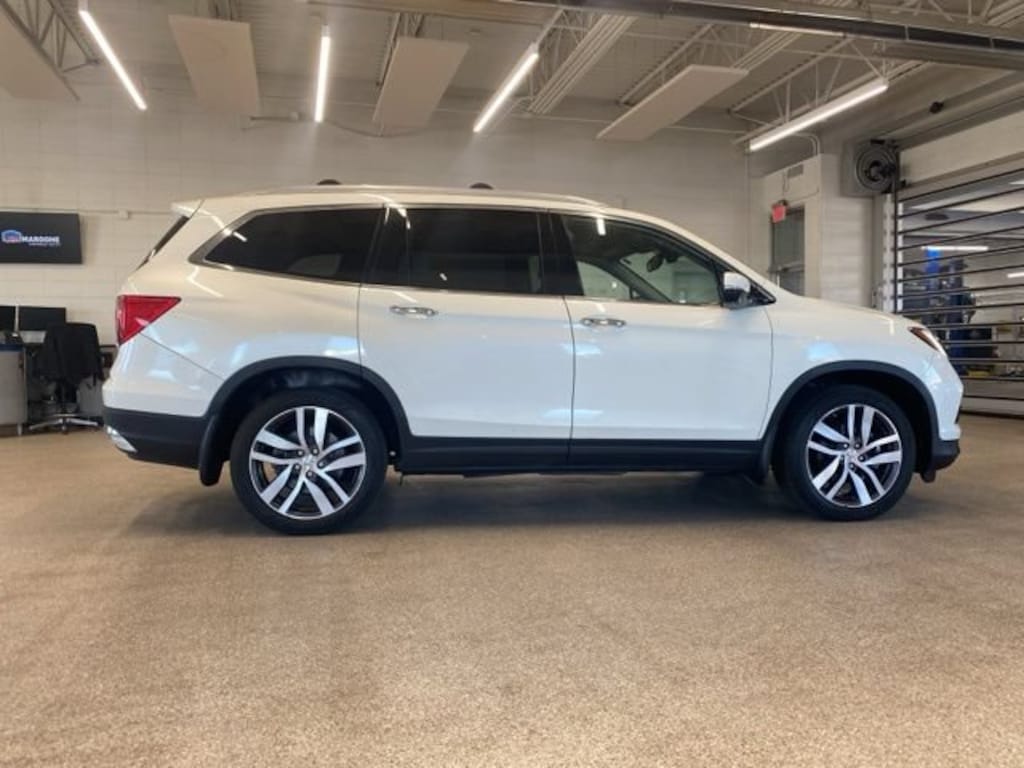 Used 2016 Honda Pilot Elite AWD SUV