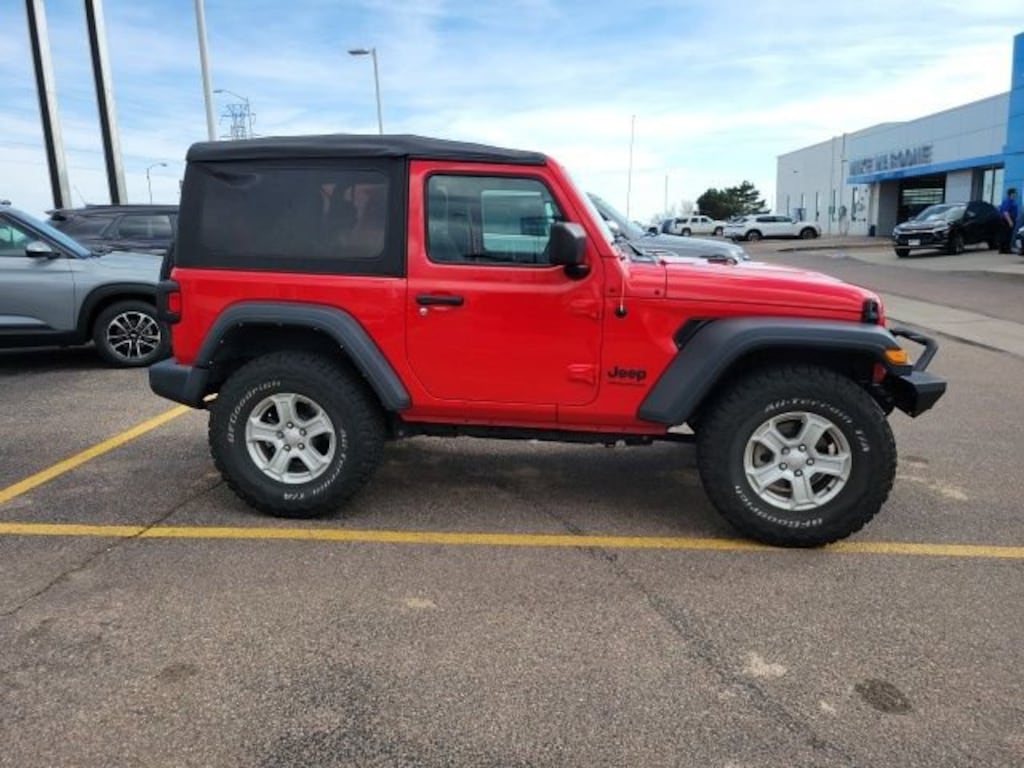 Used 2022 Jeep Wrangler Sport SUV