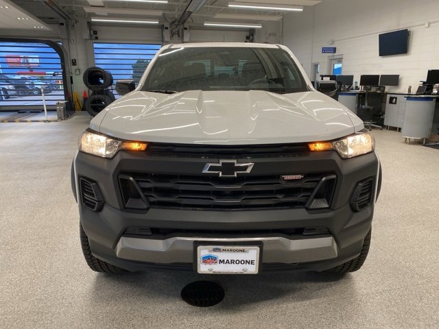 2026 Chevrolet Colorado Trail Boss photo 2