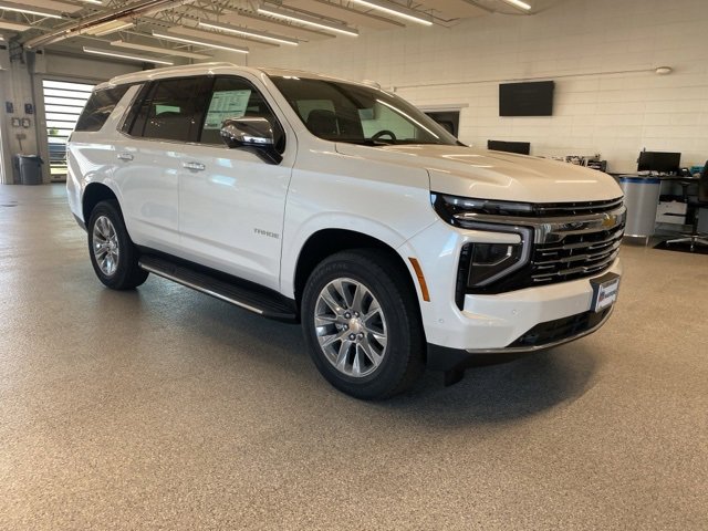 2025 Chevrolet Tahoe Premier photo 2