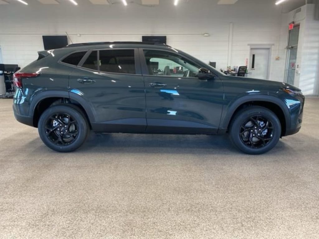 New 2026 Chevrolet Trax LT SUV