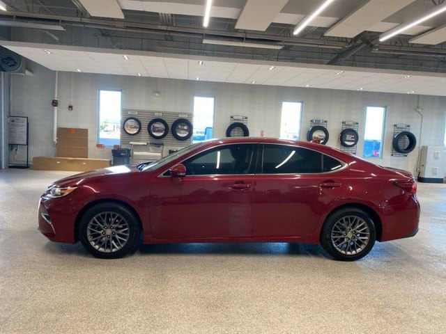 2018 Lexus ES 350 - Photo 10