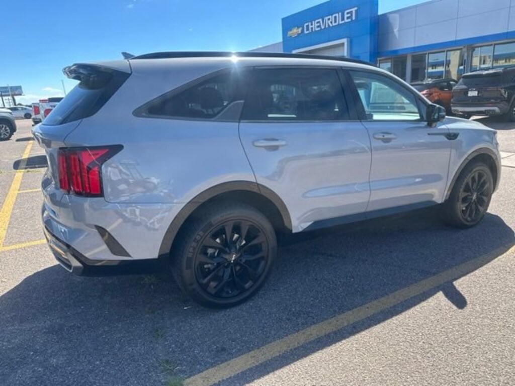 Used 2022 Kia Sorento SX SUV