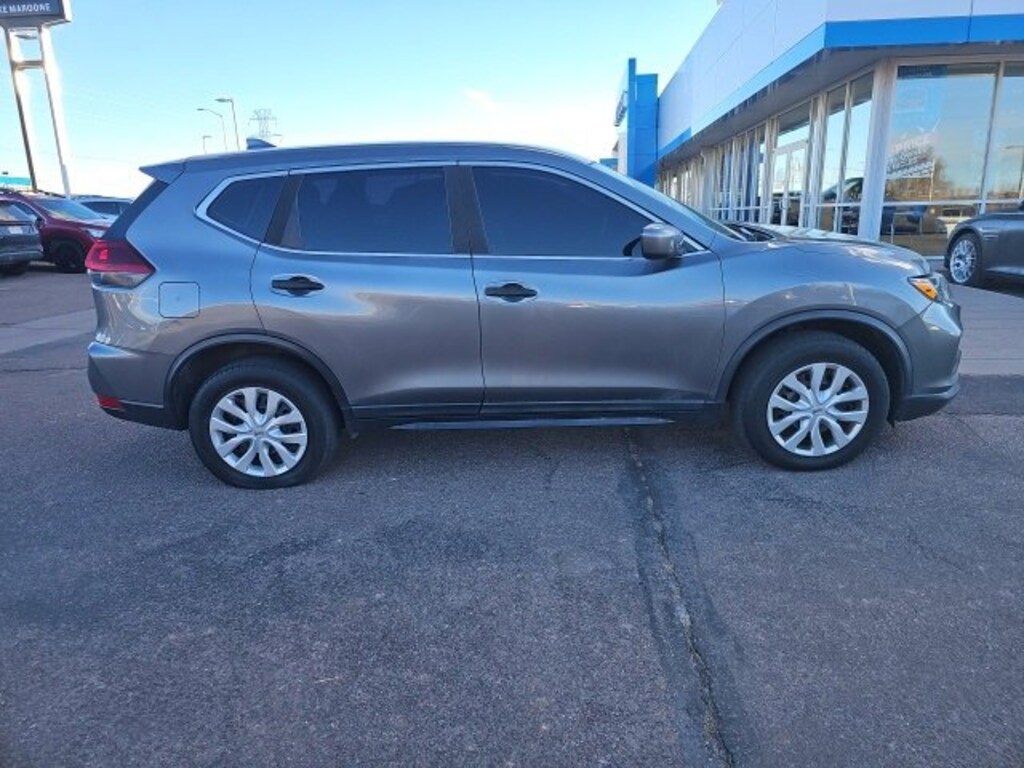 Used 2020 Nissan Rogue S SUV