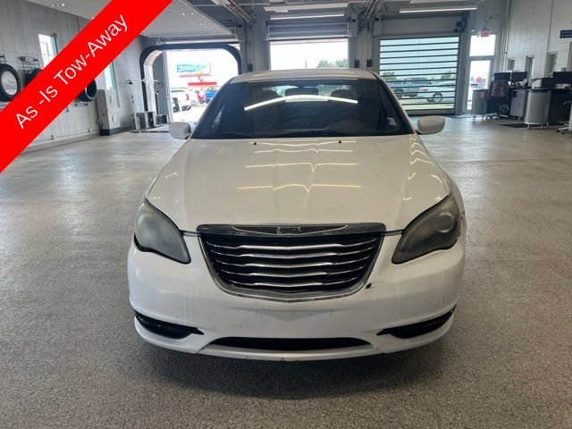Used 2013 Chrysler 200 Touring with VIN 1C3CCBBBXDN650319 for sale in Colorado Springs, CO
