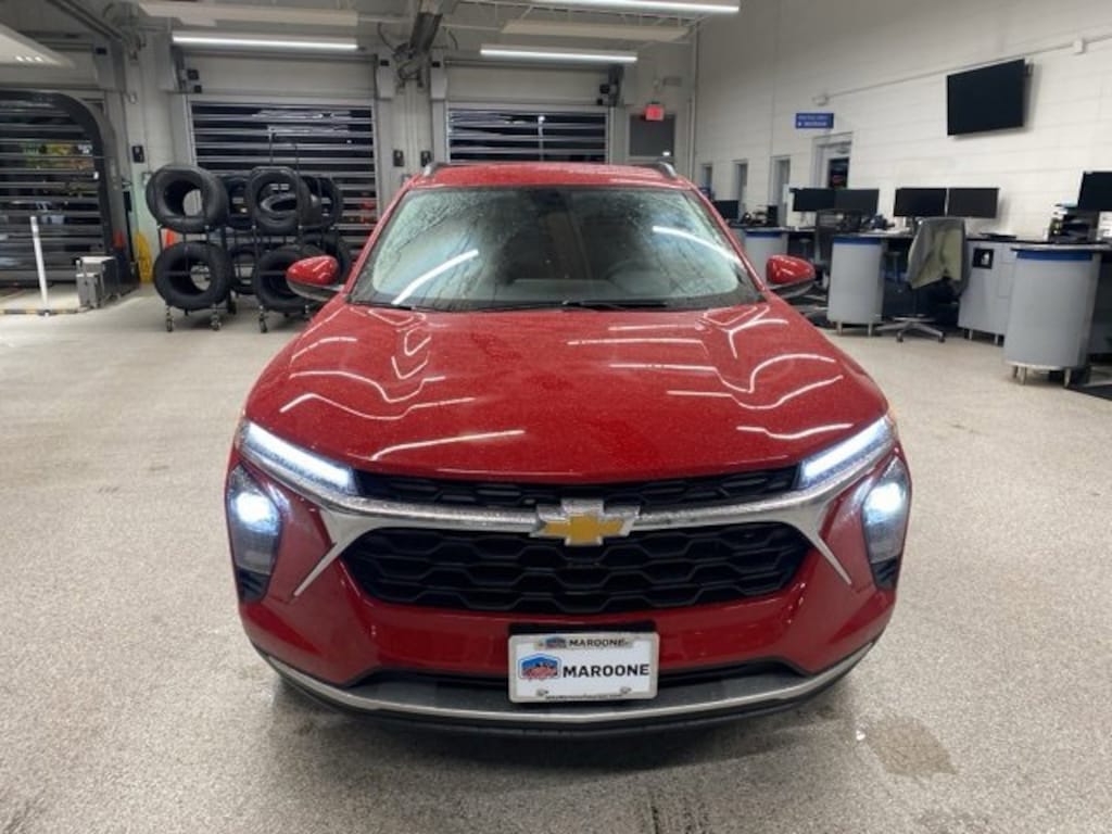 New 2026 Chevrolet Trax LT SUV