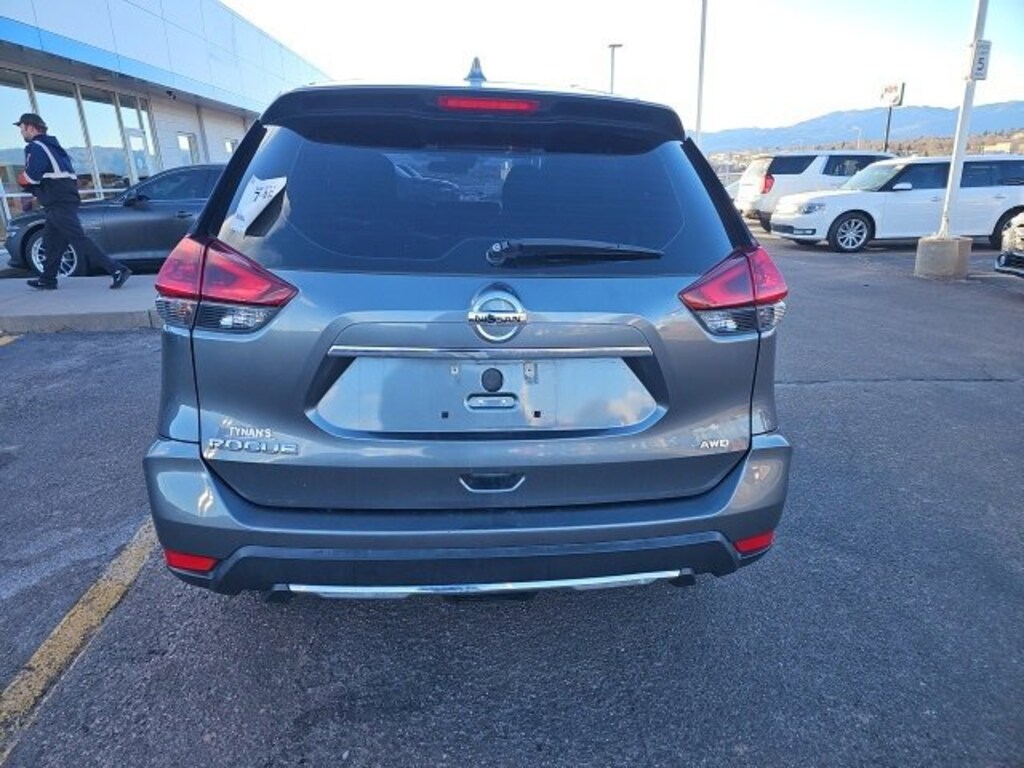 Used 2020 Nissan Rogue S SUV