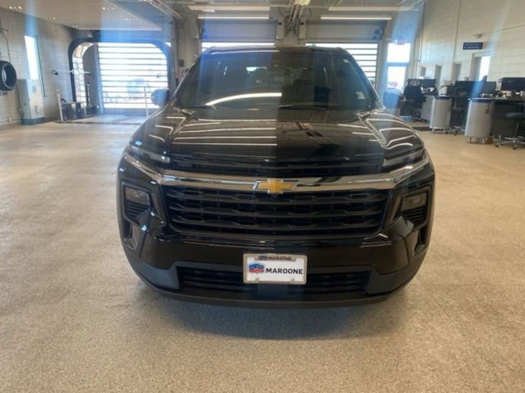 Used 2024 Chevrolet Traverse LS w/1LS SUV
