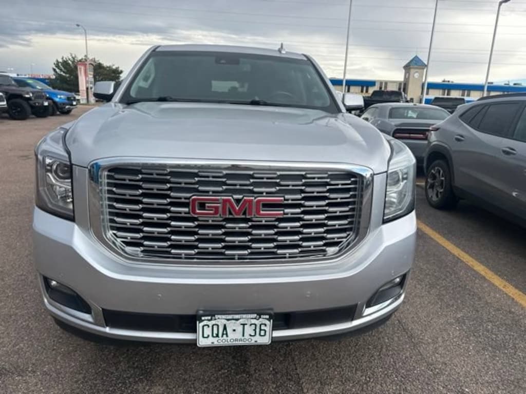 Used 2019 GMC Yukon XL Denali SUV