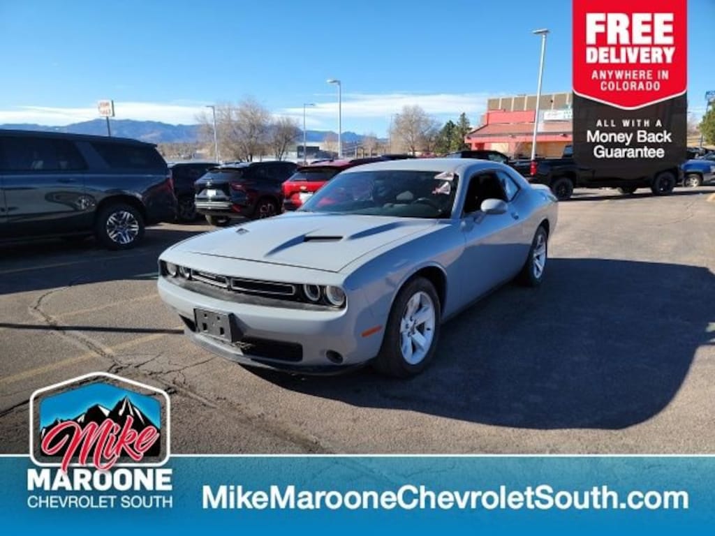 Used 2022 Dodge Challenger SXT Coupe