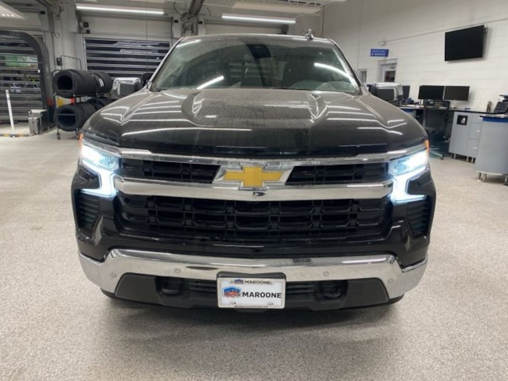 New 2025 Chevrolet Silverado 1500 LT Truck